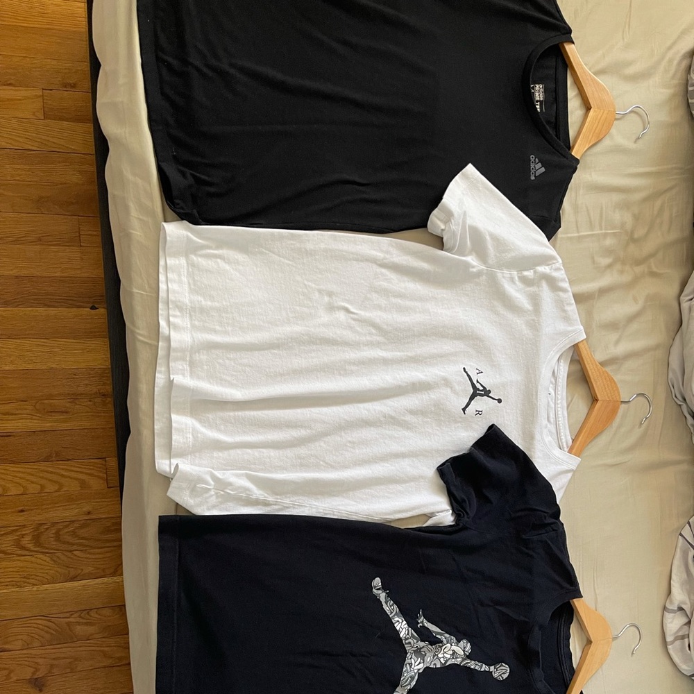 Big kid Clothes The condition are good.